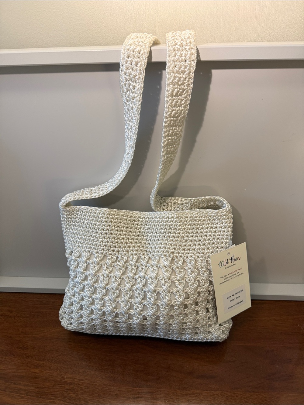 Wildflowers Crochet Shoulder Bag in Off-White